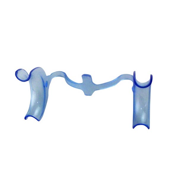 M Type Cheek Retractor